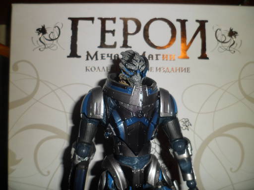 Mass Effect 3 - Play Arts Kai Garrus Vakarian - обзор